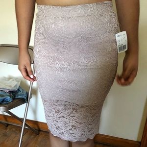 Lace pencil skirt